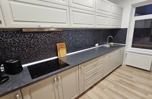 Gera Apartment | 130m² Designerwohnung mit 2 Bädern