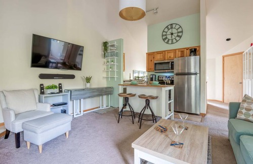 Tolovana Park Condo | 131 m² Condo ∙ 3 bedrooms ∙ 10 guests