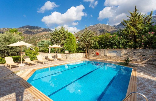 Vlichada Villa | 135 m² Villa ∙ 2 bedrooms ∙ 5 guests