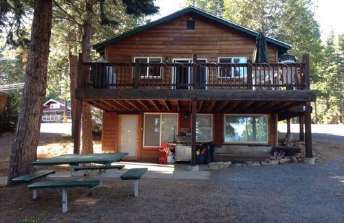 Peninsula Village Cabin | 135 m² Cabin ∙ 4 bedrooms ∙ 11 guests