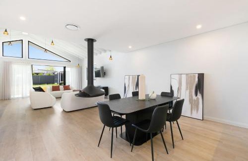 Jindabyne House | 13A Alice Street