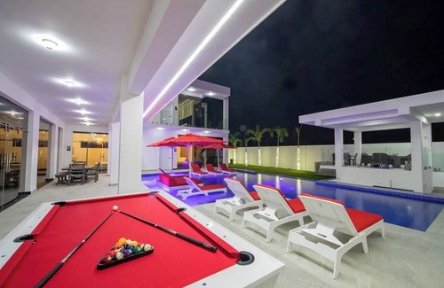 Montellano Villa | 13BR Villa: Ultra-Modern Design, Premium Billiard, private pool