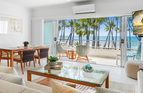 Palm Cove Apartment | 14 Alamanda Resort - Where Pure Luxury meets the Coral Sea