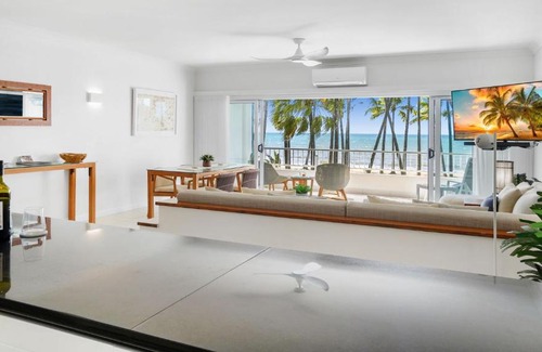 Palm Cove Apartment | 14 Alamanda Resort - Where Pure Luxury meets the Coral Sea