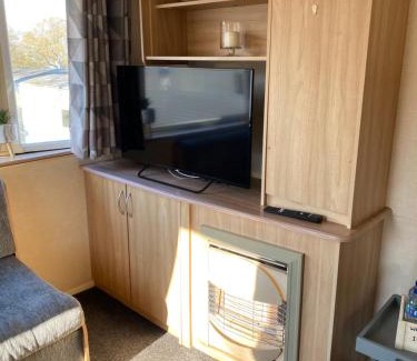 Cowes Resort | 14 Greenwood Thorness Bay