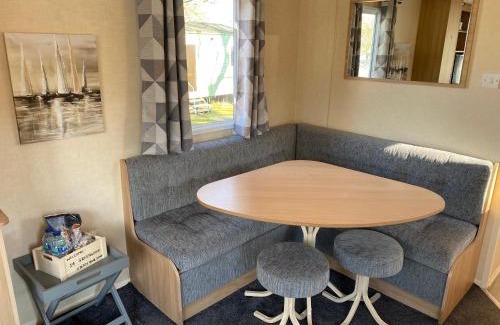 Cowes Resort | 14 Greenwood Thorness Bay