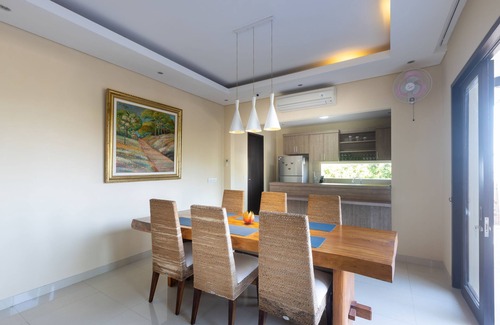 Kampial Villa | 14 pax/6 bedrooms Villa in Nusa Dua/Pandawa Beach