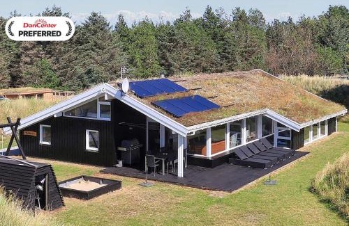 Blokhus House | 14 person holiday home in Blokhus-By Traum