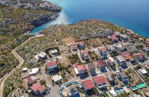 Cesarica Other | 140 m² Accommodation ∙ 6 bedrooms ∙ 12 guests