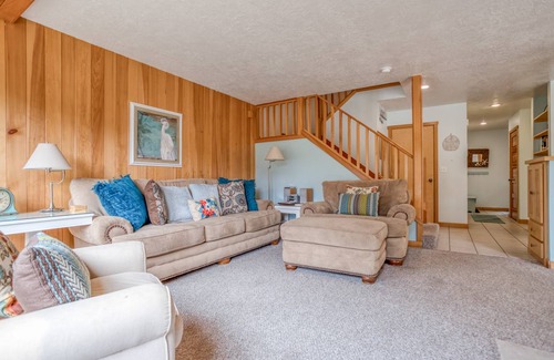 Shorepine Village House | 140 m² House ∙ 3 bedrooms ∙ 5 guests