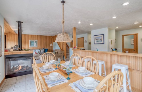 Shorepine Village House | 140 m² House ∙ 3 bedrooms ∙ 5 guests