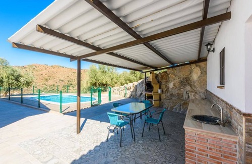 Riogordo House | 140 m² House ∙ 4 bedrooms ∙ 9 guests