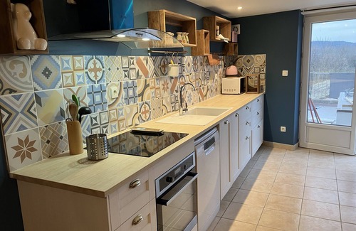 Salavas Apartment | 140 m2 just for you.5-minute walk from the Ardèche river.