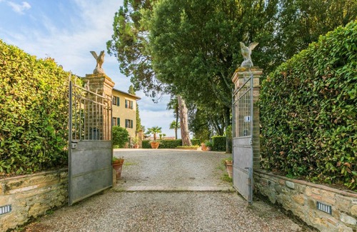 Poggibonsi Villa | 140 m² Villa ∙ 3 bedrooms ∙ 6 guests