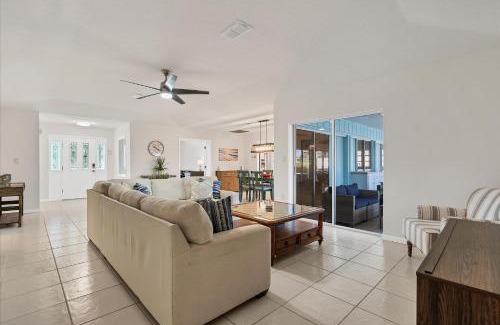 Punta Gorda House | 1406 Surfbird