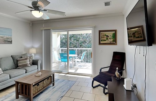Ocean Reef Condo | 142 m² Condo ∙ 3 bedrooms ∙ 6 guests