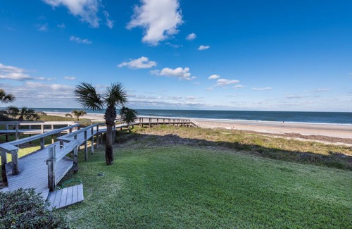 Sawgrass Condo | 144 m² Condo ∙ 3 bedrooms ∙ 10 guests