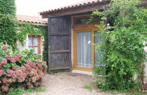 Saint-Cyr-en-Talmondais House | 145 m² House ∙ 3 bedrooms ∙ 6 guests