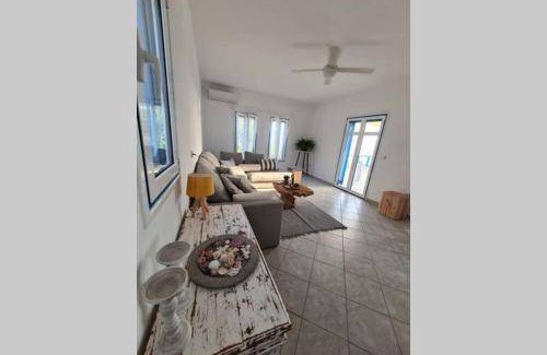 Krotiri Villa | 145 m² Villa ∙ 3 bedrooms ∙ 7 guests