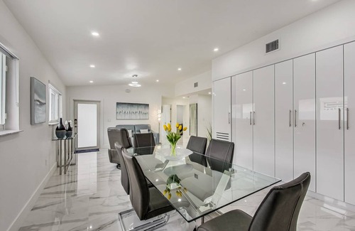Hialeah House | 149 m² House ∙ 3 bedrooms ∙ 8 guests