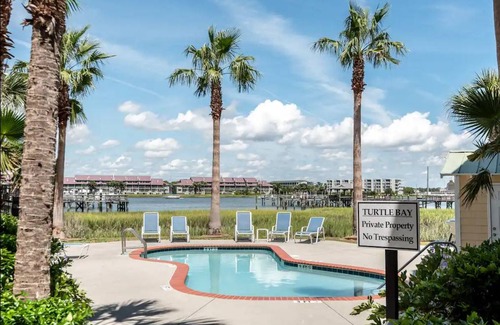 Folly Beach House | 149 m² House ∙ 3 bedrooms ∙ 6 guests