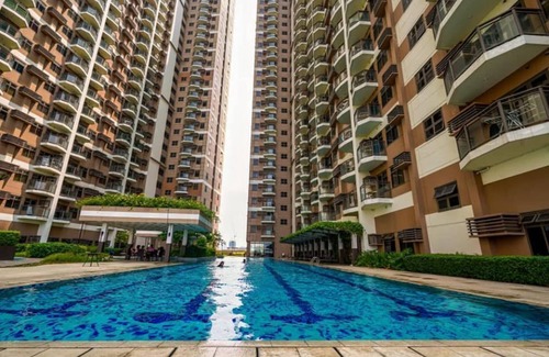 Pasay Condo | 14A VStaycation @ The Radiance