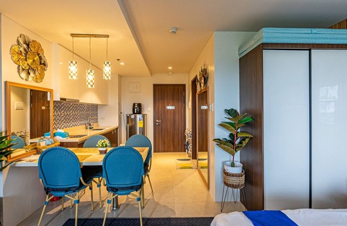 Lapu-Lapu Condo | 14D-C Tambuli Seaside Living Scenic and Cozy Beach Staycation