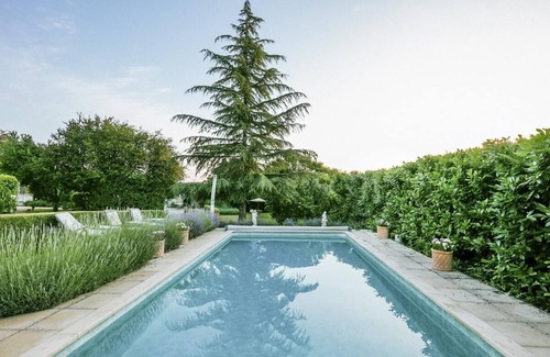 Pressigny House | 14th Century Stone Priory with a private pool