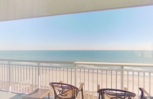 Myrtle Beach Condo | 14th Floor Oceanfront Snowbird Friendly Condo w/ WiFi, AC, Private W/D