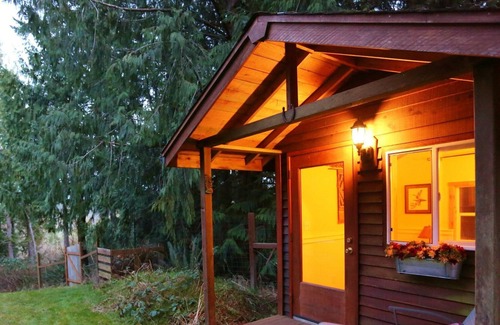 Quilcene Cabin | 15 acre Forest Retreat on Olympic Peninsula