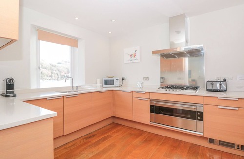 Dartmouth Cottage | 15 DART MARINA, luxury holiday cottage in Dartmouth