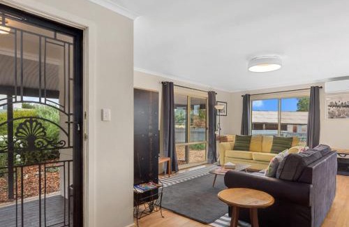 Carrickalinga House | 15 Dorset Court Carrickalinga