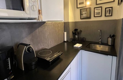 Saint-Etienne Apartment | 15 m² Apartment ∙ 2 guests