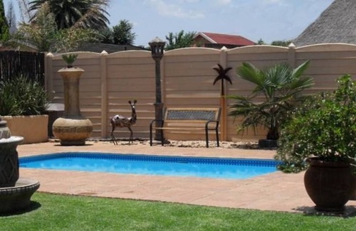 Carletonville Resort | 15 m² Private room ∙ 1 bedroom ∙ 3 guests