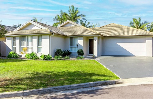 Soldiers Point House | 15 Oasis Close, Soldiers Point