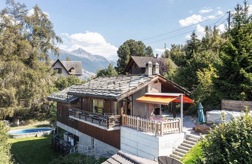 Agettes Other | 150 m² Accommodation ∙ 4 bedrooms ∙ 8 guests