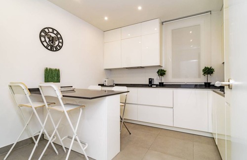 Castellana Apartment | 150 m² Apartment ∙ 3 bedrooms ∙ 8 guests