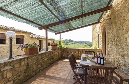 Poggiarello House | 150 m² Farmhouse ∙ 3 bedrooms ∙ 8 guests