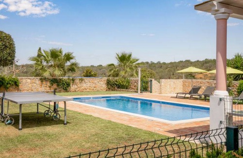 Alpouvar House | 150 m² House ∙ 3 bedrooms ∙ 6 guests