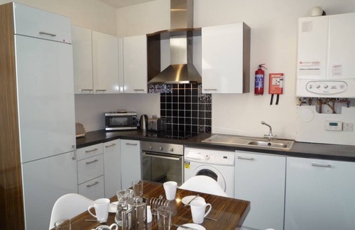 Castlemartyr House | 150 m² House ∙ 3 bedrooms ∙ 6 guests