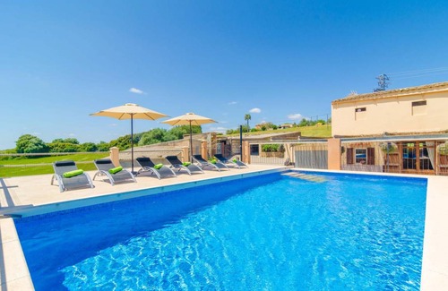 Manacor Villa | 150 m² Villa ∙ 3 bedrooms ∙ 6 guests