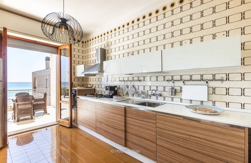 Noto Marina Villa | 150 m² Villa ∙ 3 bedrooms ∙ 6 guests