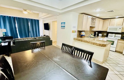Sandy Beach Condo | 152 m² Condo ∙ 2 bedrooms ∙ 6 guests