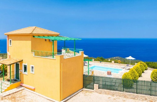 Mesovounia Villa | 155 m² Villa ∙ 2 bedrooms ∙ 6 guests