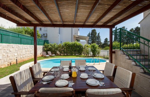 Hvar House | 157 m² House ∙ 4 bedrooms ∙ 8 guests