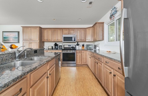 Monteray Shores House | 1575 - Sea Remedy, a spacious 4-bed 4.5-bath Corolla, NC, private pool, hot tub, sleeps 10