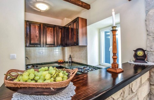 Sestanovac House | 158 m² House ∙ 4 bedrooms ∙ 9 guests