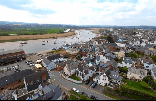 Topsham House | 158 m² House ∙ 5 bedrooms ∙ 10 guests