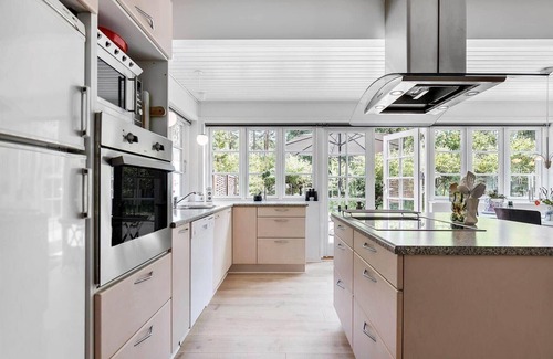 Oster Somarken House | 1599 Aakirkeby - Fyrreskoven 19