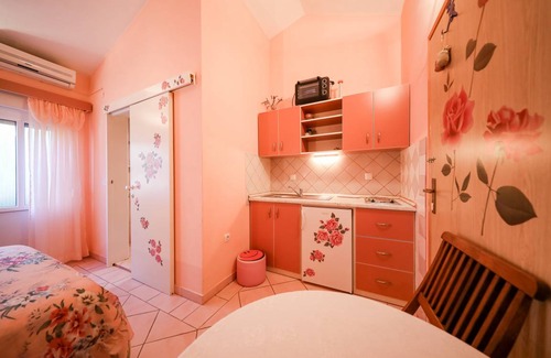Brbinj Apartment | 16 m² Studio flat ∙ 1 bedroom ∙ 2 guests